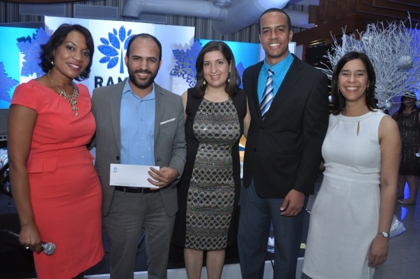 Grupo Ramos realiza tradicional Encuentro Navideño para comunicadores